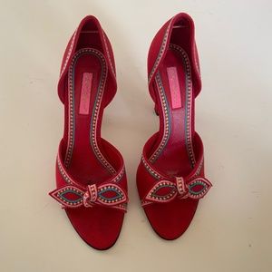 Betsy Johnson Vero Curio heels
